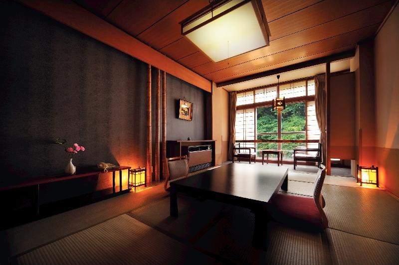 Shosuke-No-Yado Takinoyu Hotel Aizuwakamatsu Buitenkant foto